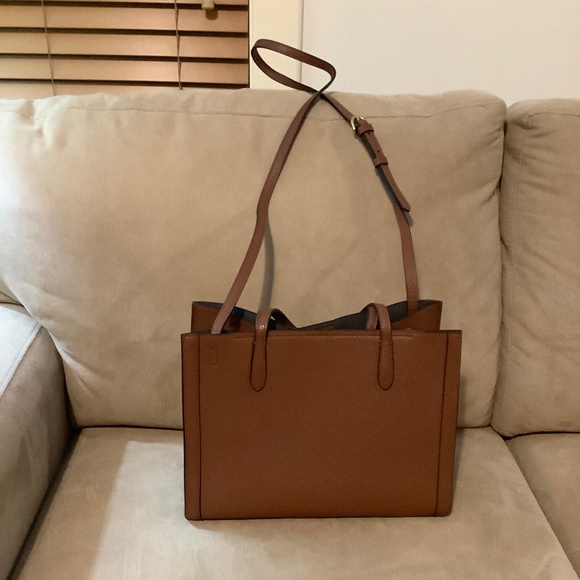 Leather Banana Republic Medium Tote - Picture 4 of 4
